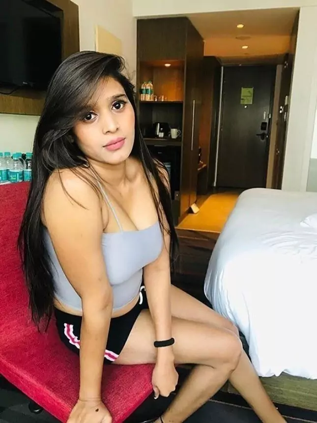 कॉल गर्ल्स सर्विस  अंजनगांव सुर्जी